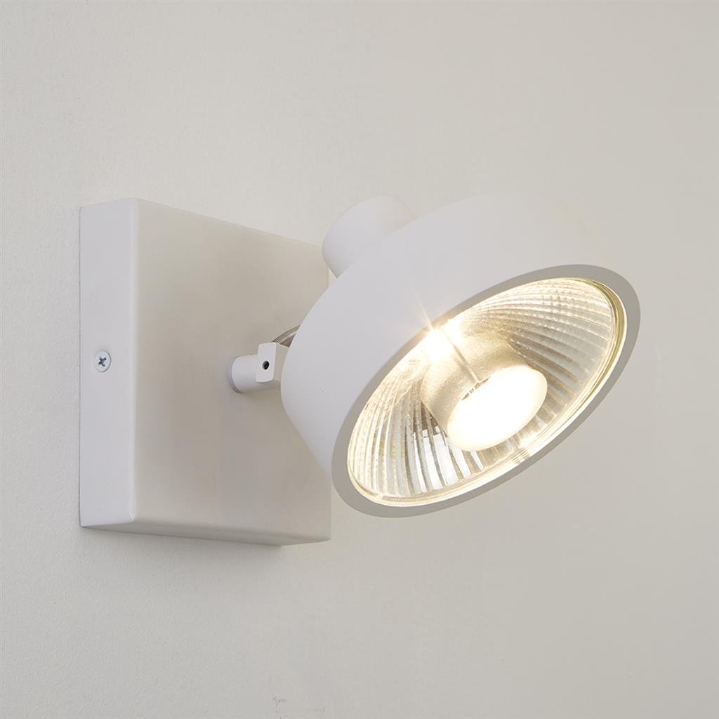 Plafoniera cu spot directionabil Jupiter 1, alb, Spoturi aplicate tavan / perete, mobila, LED⭐modele moderne pentru living,dormitor,bucatarie,baie,hol.✅Design decorativ unic!❤️Promotii lampi❗ ➽ www.evalight.ro. Alege corpuri de iluminat interior de tip spot-uri aparente cu LED, (rotunde si patrate), ieftine de calitate la cel mai bun pret. a