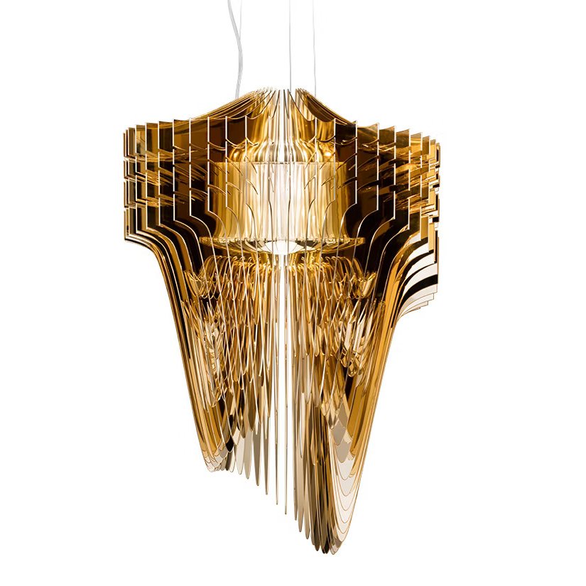 Lustra design Art Deco realizata manual Aria Large Gold, Candelabre si Lustre moderne⭐ modele elegante de lux pentru dormitor living, bucatarie.✅DeSiGn decorativ unic!❤️Promotii lampi❗ ➽www.evalight.ro. Alege corpuri de iluminat suspendate pt interior stil modern, suspensii de tip pendule cu cristale, abajur material textil, lemn, metal, sticla, bec tip lumanare Edison sau LED, ieftine de calitate deosebita la cel mai bun pret.

 a