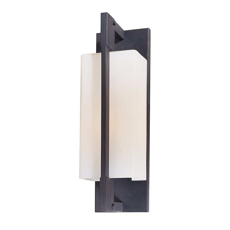 Aplica de perete exterior design clasic BLADE IP44, Aplice perete din Fier Forjat ⭐ modele ornamentale de lux decorate in stil rustic, clasic si traditional.✅Design decorativ actual Top unic!❤️Promotii lampi❗ ➽ www.evalight.ro. Alege oferte la corpuri de iluminat interior din fier forjat de tip aplica, felinare din metal finisaj antic vechi art deco, lemn masiv si abajur sticla cu vitralii, dulie cu bec cu filament normal sau LED tip lumanare, potrivite pt amenajarile moderne elegante cu aspect retro sau vintage, industrial style, realizate manual (handmade), camera casa (dormitor,living,sufragerie), HoReCa (foisoare,terase), produse deosebite de calitate înalta la cel mai bun pret. a