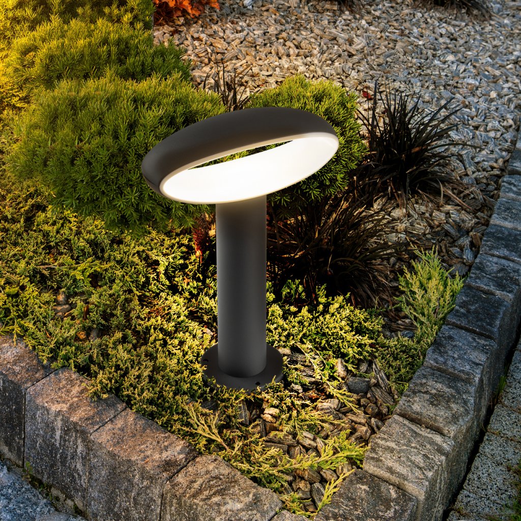 Mini Stalp LED exterior design modern IP65 Vilo H-30cm, Candelabre si Lustre moderne elegante⭐ modele clasice de lux pentru living, bucatarie si dormitor.✅ DeSiGn actual Top 2020!❤️Promotii lampi❗ ➽ www.evalight.ro. Oferte corpuri de iluminat suspendate pt camere de interior (înalte), suspensii (lungi) de tip lustre si candelabre, pendule decorative stil modern, clasic, rustic, baroc, scandinav, retro sau vintage, aplicate pe perete sau de tavan, cu cristale, abajur din material textil, lemn, metal, sticla, bec Edison sau LED, ieftine de calitate deosebita la cel mai bun pret. a