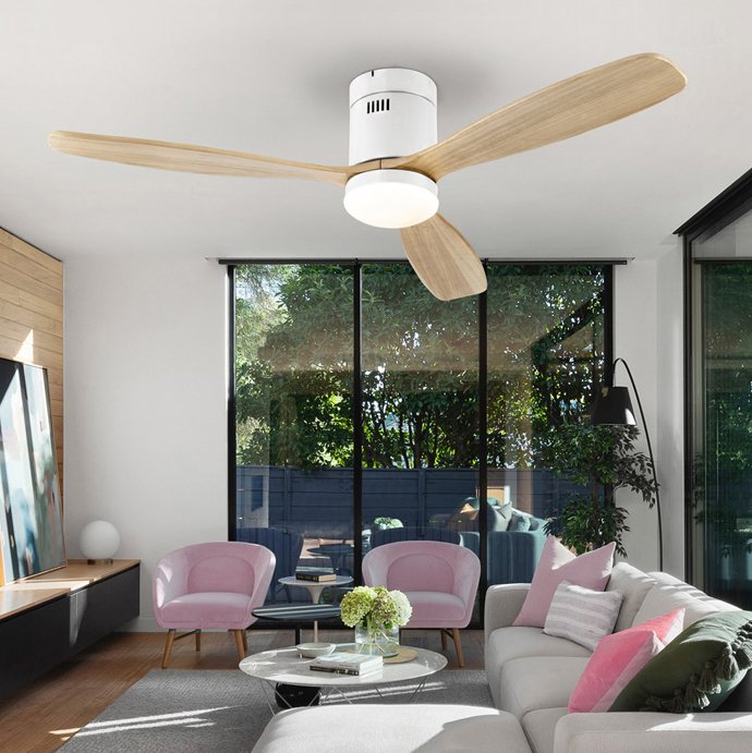 Lustra LED cu Ventilator si telecomanda Siroco D-132cm alb/lemn, Lustre cu ventilator, tavan⭐ ventilatoare moderne cu sisteme de iluminat LED si telecomanda.❤️Promotii lampi❗ ➽www.evalight.ro. Alege corpuri de iluminat cu ventilator profesionale, ieftine sau de lux, calitate premium la cel mai bun pret! a