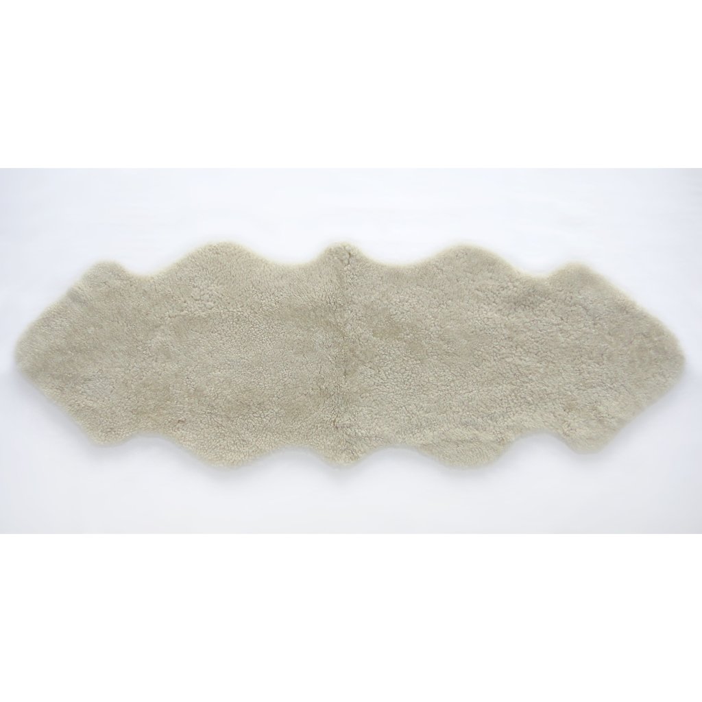 Blana de oaie Short Wool Curly Double 180x60cm, Covoare moderne, decorative⭐ modele geometrice✅ pufoase, decorate în stil clasic de lux sau vintage pentru living, dormitor sau o sufragerie eleganta❗ ➽ www.evalight.ro.  a