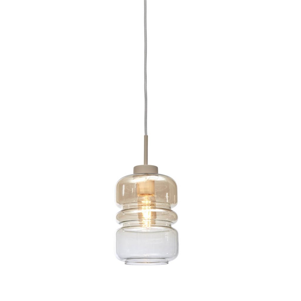 Pendul design decorativ Verona gradient/amber, Candelabre si Lustre moderne elegante⭐ modele clasice de lux pentru living, bucatarie si dormitor.✅ DeSiGn actual Top 2020!❤️Promotii lampi❗ ➽ www.evalight.ro. Oferte corpuri de iluminat suspendate pt camere de interior (înalte), suspensii (lungi) de tip lustre si candelabre, pendule decorative stil modern, clasic, rustic, baroc, scandinav, retro sau vintage, aplicate pe perete sau de tavan, cu cristale, abajur din material textil, lemn, metal, sticla, bec Edison sau LED, ieftine de calitate deosebita la cel mai bun pret. a