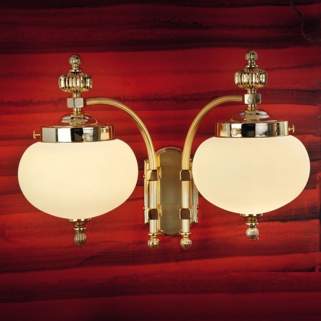 Aplica de perete stil clasic Nostalgie 2L alama lucios/champagne, Aplice de perete clasice⭐ modele elegante pentru dormitor, living, hol, bucatarie.✅DeSiGn decorativ de lux unic!❤️Promotii lampi❗ ➽ www.evalight.ro. Alege oferte la corpuri de iluminat interior stil clasic pt perete si tavan, decor cristal, bec LED sau vintage, ieftine de calitate deosebita la cel mai bun pret. a