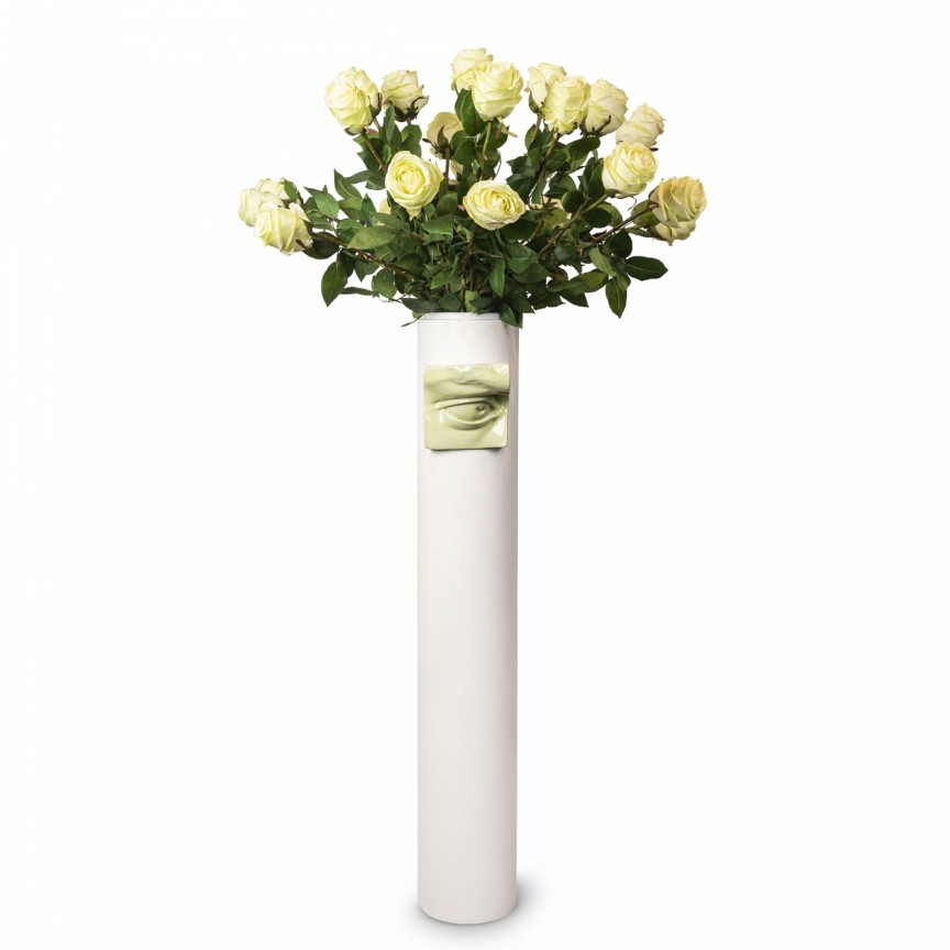 Aranjament floral mare CYLINDER DAVID EYE WITH ROSES, Aranjamente florale de lux, plante decorative & flori artificiale in ghiveci⭐ modele design modern ornamental natural pentru decor casa❗ ➽ www.evalight.ro. a