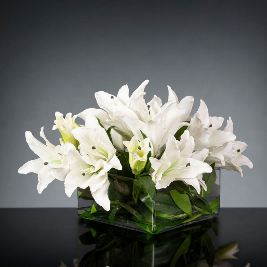 Aranjament floral design LUX ETERNITY SQUARE LILIUM, Aranjamente florale de lux, plante decorative & flori artificiale in ghiveci⭐ modele design modern ornamental natural pentru decor casa❗ ➽ www.evalight.ro. a