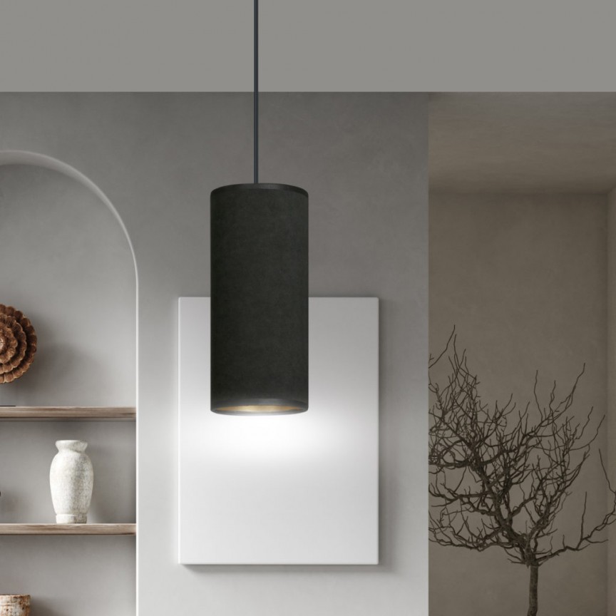 Pendul modern BENTE 1 negru, Pendule / Lustre suspendate moderne, LED⭐ modele elegante pentru bucatarie, living dormitor.✅DeSiGn decorativ unic!❤️Promotii lampi❗ ➽www.evalight.ro. Alege corpuri de iluminat suspendate pt interior stil modern, suspensii de tip pendule cu cristale, abajur material textil, lemn, metal, sticla, bec tip lumanare Edison sau LED, ieftine si de lux, calitate deosebita la cel mai bun pret. a