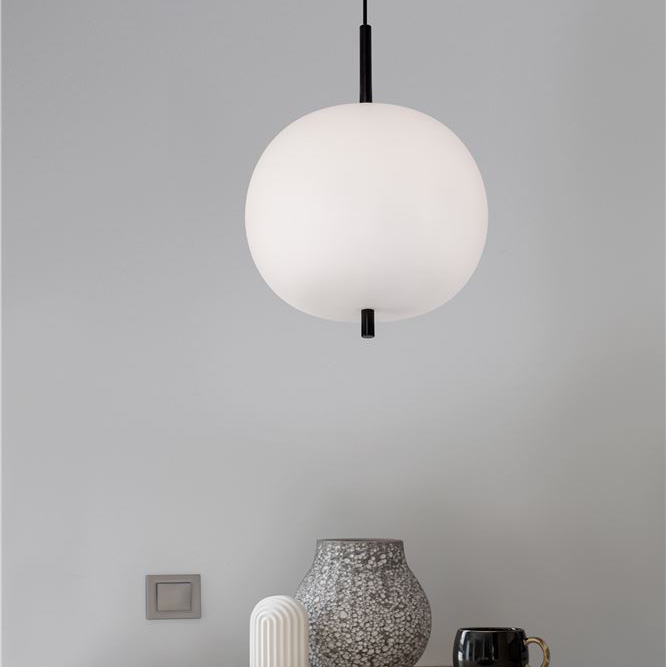 Lustra, Pendul modern Lato negru 30cm, Pendule / Lustre suspendate moderne, LED⭐ modele elegante pentru bucatarie, living dormitor.✅DeSiGn decorativ unic!❤️Promotii lampi❗ ➽www.evalight.ro. Alege corpuri de iluminat suspendate pt interior stil modern, suspensii de tip pendule cu cristale, abajur material textil, lemn, metal, sticla, bec tip lumanare Edison sau LED, ieftine si de lux, calitate deosebita la cel mai bun pret. a