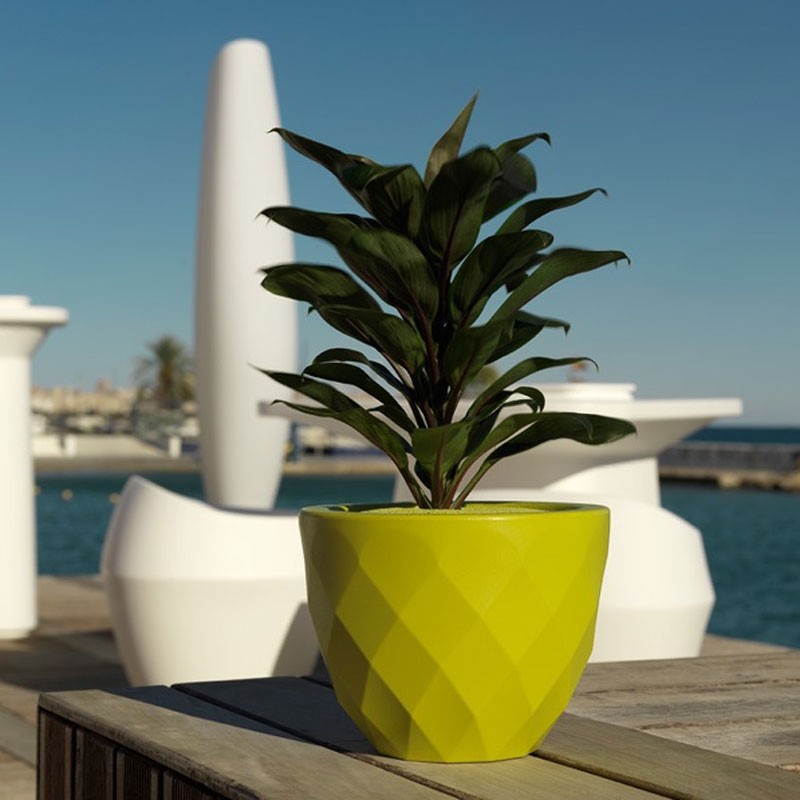 Vaza / Ghiveci de flori / plante / exterior / interior design modern premium VASES NANO PLANTER Ø14x12 47012F Vondom, Vaze /Ghivece decorative flori /plante, vase,suporturi si jardiniere de interior si exterior⭐modele moderne de lux cu design elegant✅ inalte sau de perete suspendate✅ potrivite pentru aranjamente florale naturale si plante artificiale din living,terasa,balcon,curte si gradina casei.❤️Promotii vaze de flori mari si ghivece ceramica de podea, vase de sticla si portelan, cristal, jardiniere din plastic, beton (ciment), suporti din fier forjat, lemn❗ Intra si vezi  ✚ poze ➽ www.evalight.ro. ➽ sursa ta de inspiratie online❗ Aici gasesti ghivece ornamentale rezistente la soare, pt plante de dimensiuni mari si mici, flori curgatoare si aranjarea in cascada a plantelor, cu sistem inteligent de auto-udare (autoirigare) pentru tuia, orhidee, trandafiri japonezi, produse de calitate superioara cu stil original premium❗ Ideale pt amenajari sali de mese festive (nunti, botezuri), restaurant, bar, terasa, hotel, mobila showroom, casa scarii, pt amenajari, intra ➽vezi oferte si reduceri cu vanzare rapida din stoc, ieftine si de calitate deosebita la cel mai bun pret. a