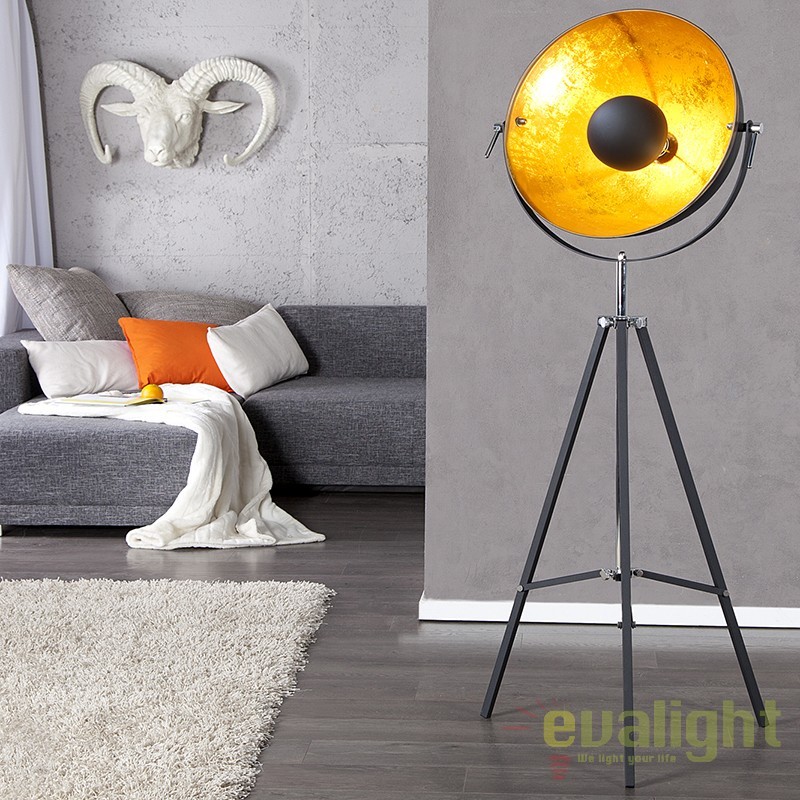 LAMPADAR deosebit in stil RETRO BIG Studio negru/ auriu A-18692 VC, Lampi de podea cu picior inalt⭐ lampadare moderne retro sau vintage pentru living.✅DeSiGn decorativ de lux unic!❤️Promotii lampi❗ ➽www.evalight.ro. Alege corpuri de iluminat de podea pt interior cu reader LED, clasice cu decor elegant, stil industrial din metal cu picior inalt curbat, trepied din lemn, abajur din material textil, sticla, tesatura, ieftine de calitate deosebita la cel mai bun pret. a