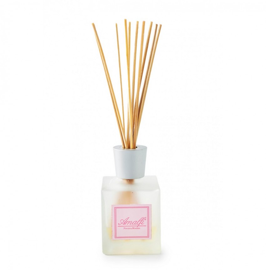 Odorant de camera, Difuzor parfum cu betisoare, Amalfi 200ml 289170RM, Mobila si Decoratiuni interioare moderne de lux⭐ piese de mobilier modern cu stil exclusivist pentru casa❤️ colectii dormitor si living❗ Promotii la mobila si decoratiuni✅ Intra si vezi modele ✚ poze ✚ pret ➽ www.evalight.ro. ➽ sursa ta de inspiratie online❗ Idei si tendinte de design actual pentru amenajari premium Top❗ Mobila moderna unicat cu stil elegant contemporan ultra-modern, accesorii si oglinzi decorative de perete potrivite pentru interior si exterior. Cele mai noi si apreciate stiluri la mobila si mobilier cu design original: stil industrial style, retro, vintage (boem, veche, reconditionata, realizata manual (noua nu second hand), handmade, sculptata, scandinav (nordic), clasic (baroc, glamour, romantic, art deco, boho, shabby chic, feng shui), rustic (traditional), urban minimalist. Alege cele mai frumoase si rafinate articole si obiecte decorative deosebite, textile si tesaturi scumpe, vezi seturi de mobilier modular pe colt pt spatii mici si mari, cu picioare din metal combinat cu lemn masiv, placata cu oglinda si sticla, MDF lucios de culoare alba. ✅Amenajari interioare | Living | Dormitor | Hol | Baie | Bucatarie | Sufragerie | Camera de zi / Tineret / Copii | Birou | Balcon | Terasa si Gradina |  ✅Cumpara produse design la comanda sau din stoc, oferte si reduceri speciale cu vanzare rapida din magazine la cele mai bune preturi. Te aşteptăm sa admiri calitatea superioara a produselor noastre live în showroom-urile noastre din Bucuresti si Timisoara❗  a