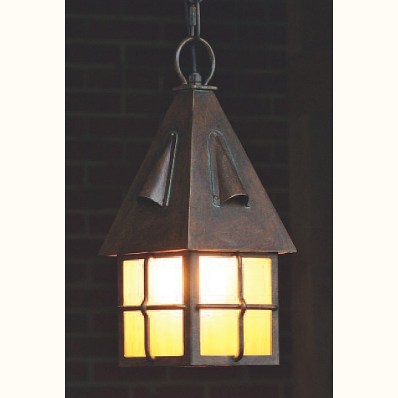 Pendul iluminat exterior din fier forjat design rustic HL 2585, Lustre exterior din Fier Forjat⭐ modele ornamentale de lux pentru casa si terasa foisor în stil rustic, clasic si traditional.✅Design decorativ!❤️Promotii lampi❗ ➽ www.evalight.ro. Alege oferte la corpuri de iluminat exterior din fier forjat, suspensii de tip lustra, pendule si candelabre suspendate, plafoniere aplicate de perete sau tavan, felinare din metal finisaj antic vechi art deco, lemn masiv si abajur sticla cu vitralii, dulie cu bec cu filament normal sau LED tip lumanare, potrivite pt amenajarile moderne elegante cu aspect retro sau vintage, industrial style, realizate manual (handmade), potrivite pt HoReCa (hotel,restaurant,bar,pensiune,sala de nunti), produse de calitate înalta la cel mai bun pret. a