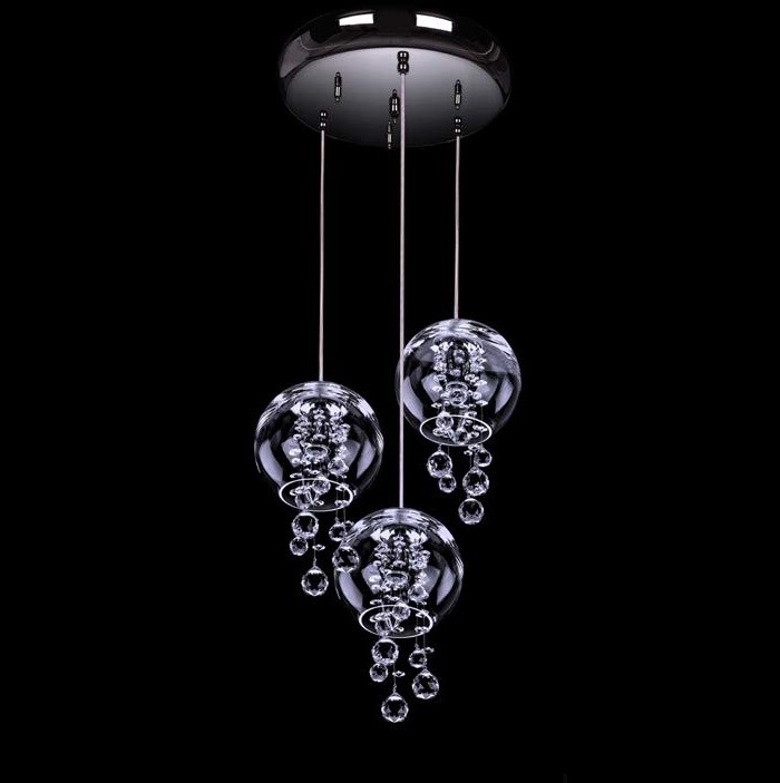 Lustra deosebita design LUX cu 3 pendule TALE OF RAIN 03-CH, Lustre Cristal Bohemia⭐ modele deosebite de candelabre din cristal Bohemia autentic din Cehia.✅Design Baroc de lux Premium Top❗ ➽ www.evalight.ro. a