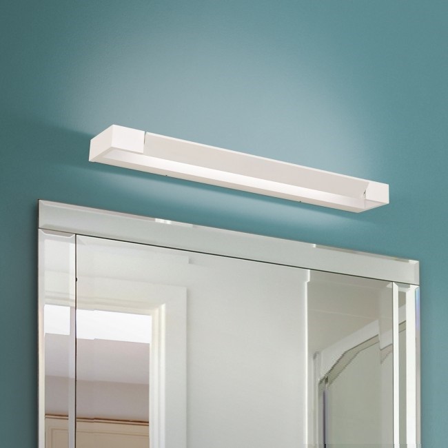 Aplica LED directionabila, pentru oglinda baie, MARILYN 60cm, Aplice pentru baie, LED⭐ modele moderne lustre tablou, iluminat oglinda baie.❤️Promotii lampi baie❗ ➽www.evalight.ro. Alege corpuri de iluminat baie cu spot-uri aplicate (perete/tavan/mobilier baie), rezistente la apa (umiditate), ieftine si de lux, calitate deosebita la cel mai bun pret.
 a