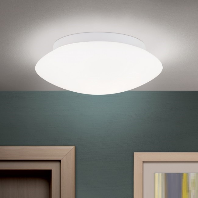 Plafoniera moderna diametru 25cm, Alba, Plafoniere moderne, LED⭐ modele elegante pentru living, dormitor, bucatarie sau hol.✅DeSiGn decorativ actual unic!❤️Promotii lampi❗ ➽www.evalight.ro. Alege corpuri de iluminat interior de tip plafoniera, lustre aplicate de tavan si perete pt camere casa, ieftine si de lux, calitate deosebita la cel mai bun pret. a